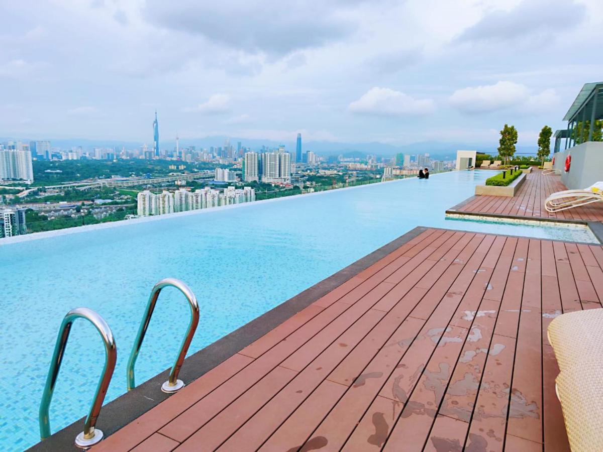 Maxine Suites Куала-Лумпур Экстерьер фото